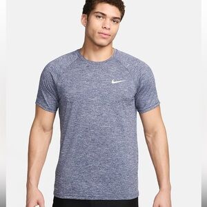Nike
Men's Heathered Short-Sleeve Hydroguard Swim Shirt